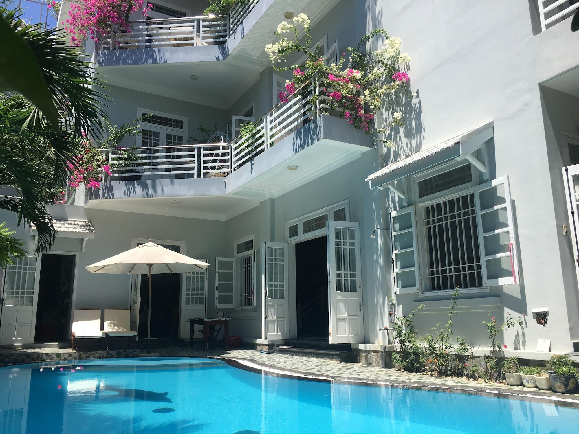 The Moon Villa هوي ان المظهر الخارجي الصورة